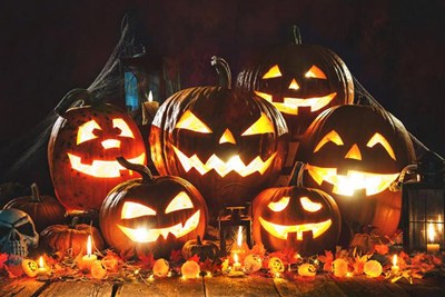 The 2026 Halloween & Harvest Home Decorating Contest!